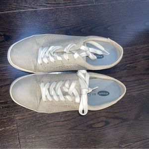Dr. Scholl shoes